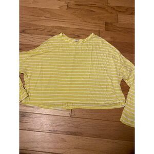 Olivia Rae women's yellow/white stripped cropped long sleeve pullover size large